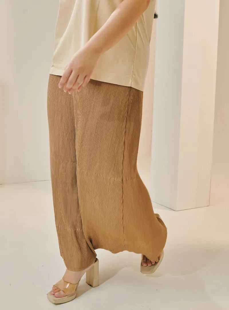 Tun Izzah Pleated Skirt