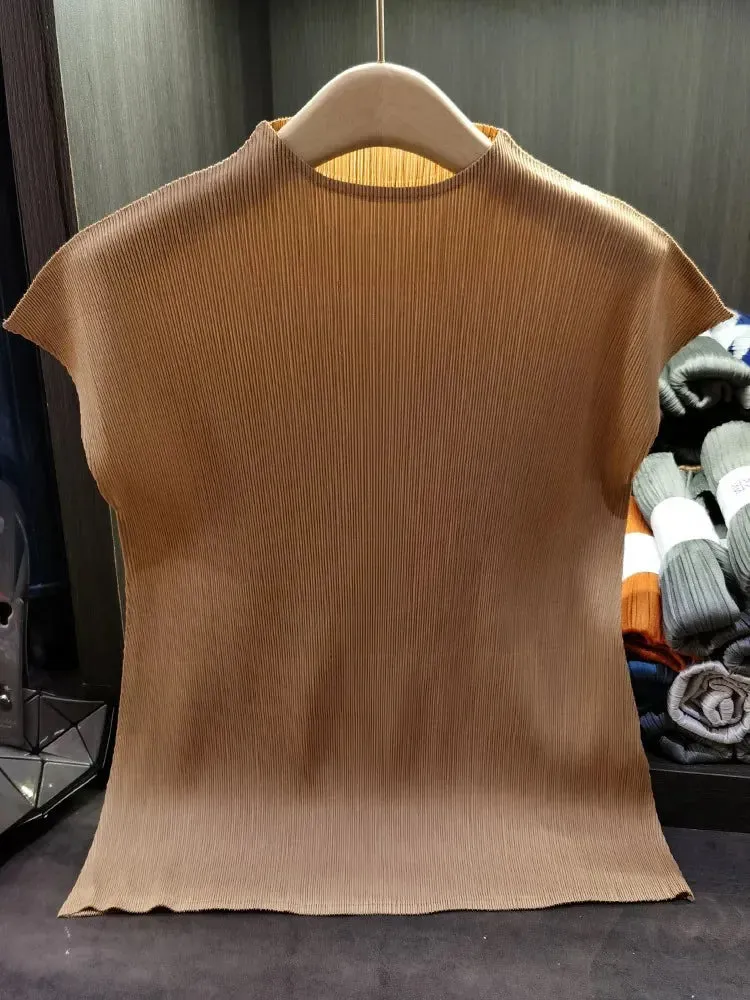 Versatile Classic Simple Solid Color Stand Up Collar Pleated Top Women Slim Slim Short Sleeve Miyake T-shirt Summer