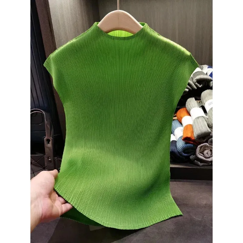 Versatile Classic Simple Solid Color Stand Up Collar Pleated Top Women Slim Slim Short Sleeve Miyake T-shirt Summer
