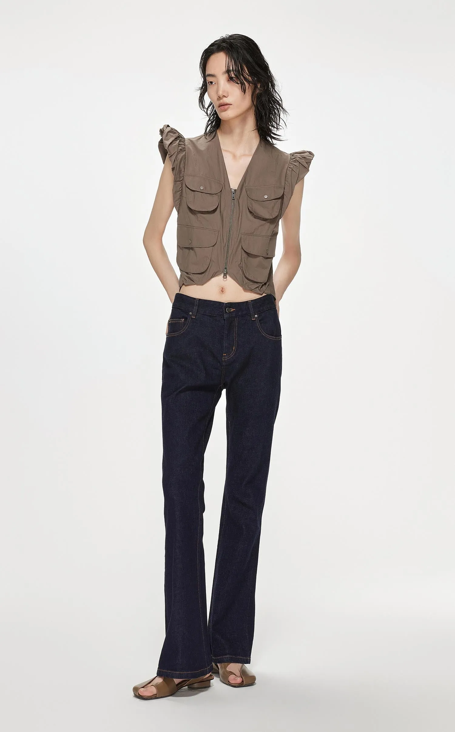 Vest / JNBY Zip-Up Ruffled Shoulder Sleeveless Short Vest (100% Cotton)