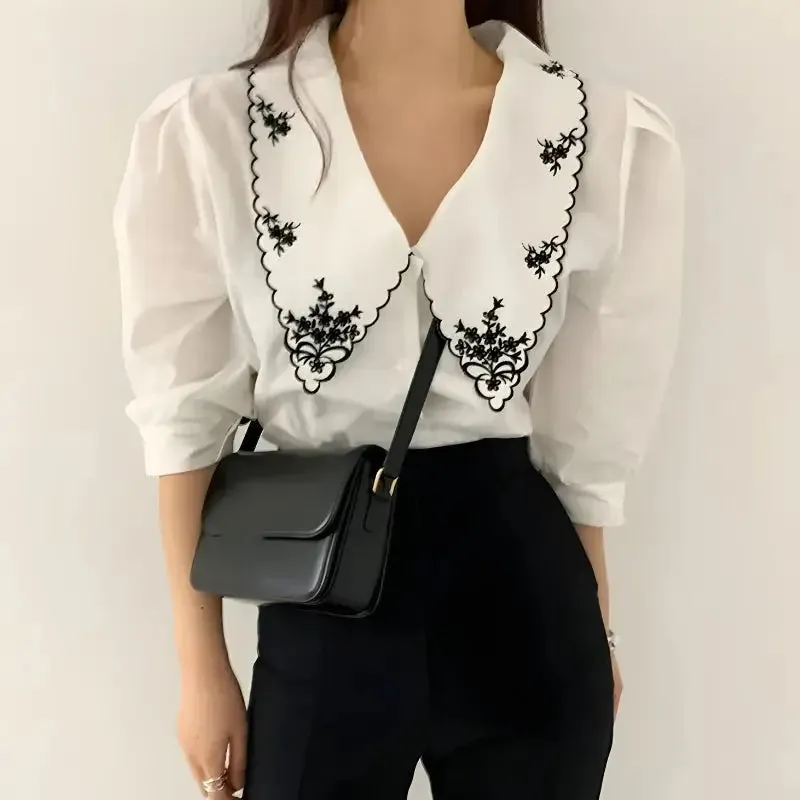 Vintage-Inspired Shirt with Embroidered Collar for Y2K Style