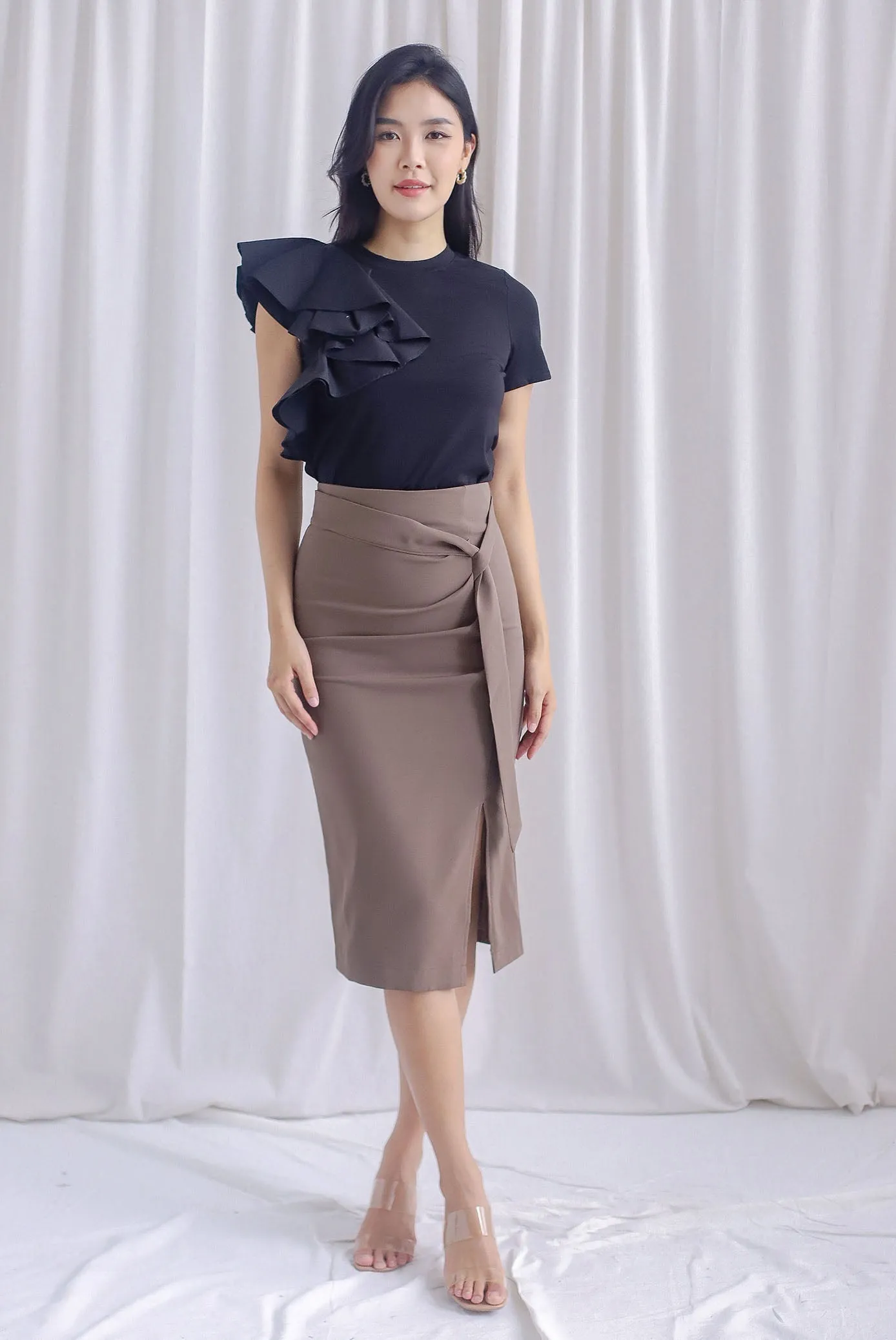 Violet Waterfall Sleeve Top In Black