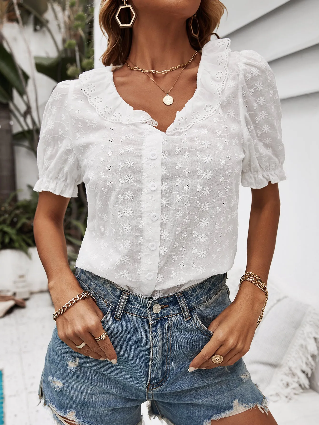 White Schifley Top With Puff Sleeve