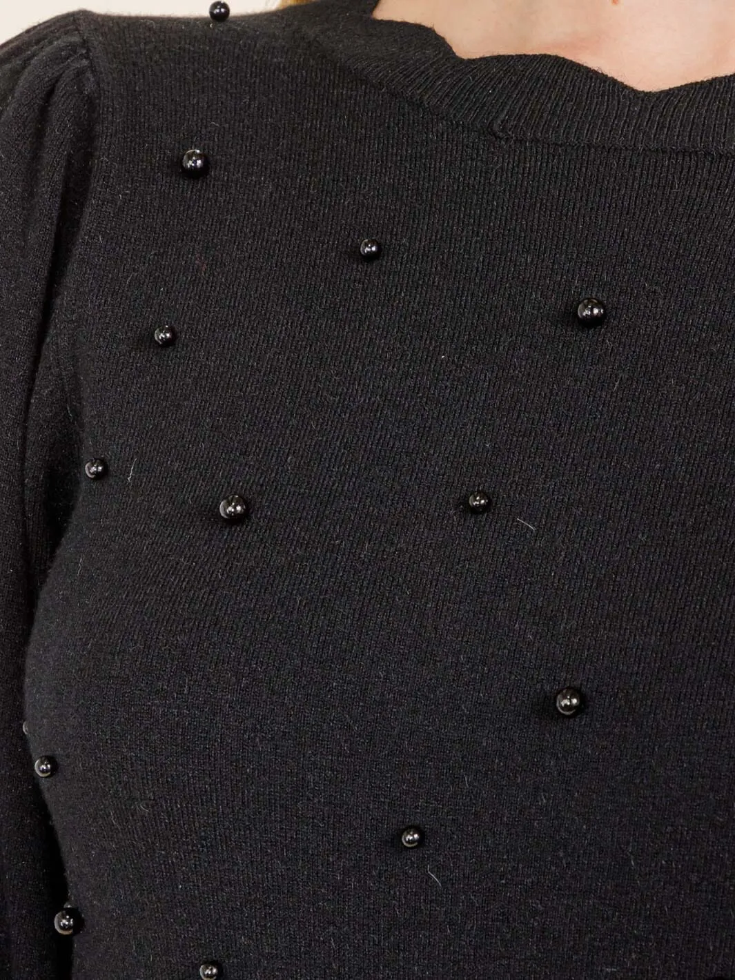 WOMEN'S 3/4 SLEEVE TRIM DETAILED PEARL BLOUSE