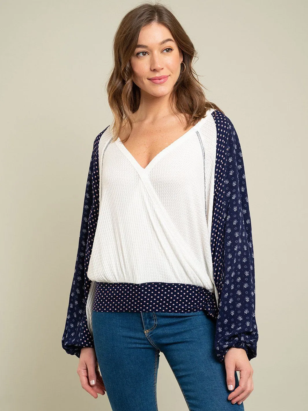 WOMEN'S MIX PRINT SLEEVE TOP