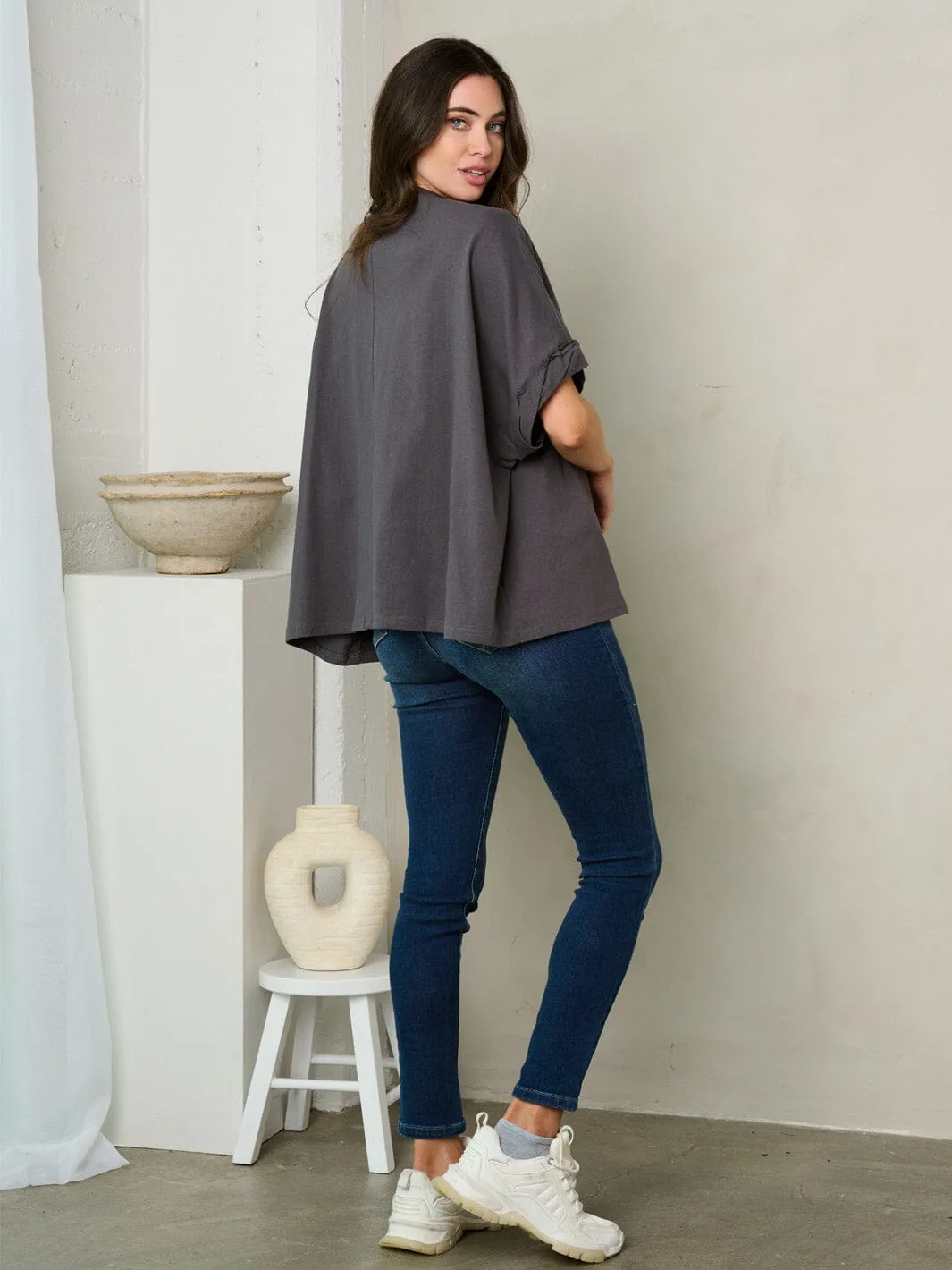 WOMEN'S SHORT SLEEVE FUZZY GRAPHIC DETAILED OVERSIZE TOP