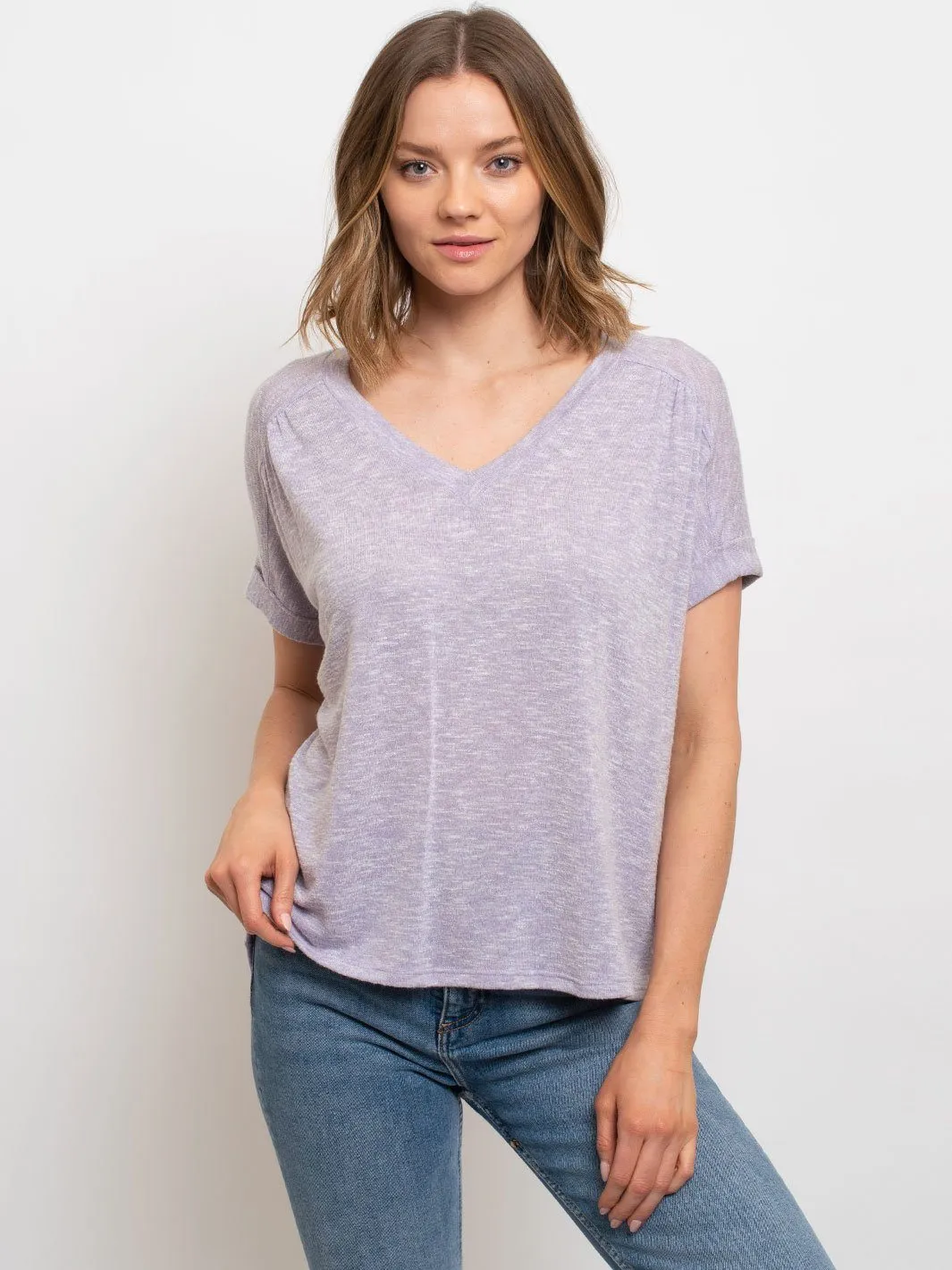 WOMEN'S V-NECK SHORT SLEEVE TOP