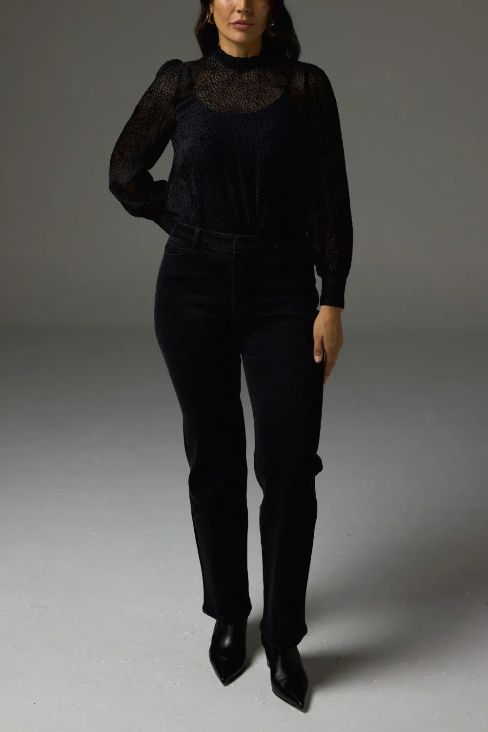 Zoe Kratzmann - Quip Top in Black